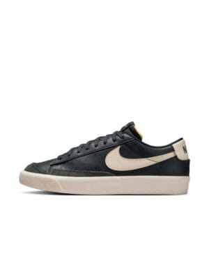 Men Blazer Low '77 Vintage Sneakers