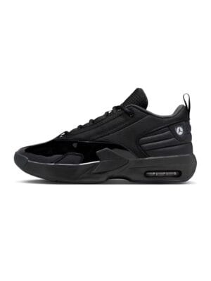 Men Jordan Max Aura 6 Sneakers