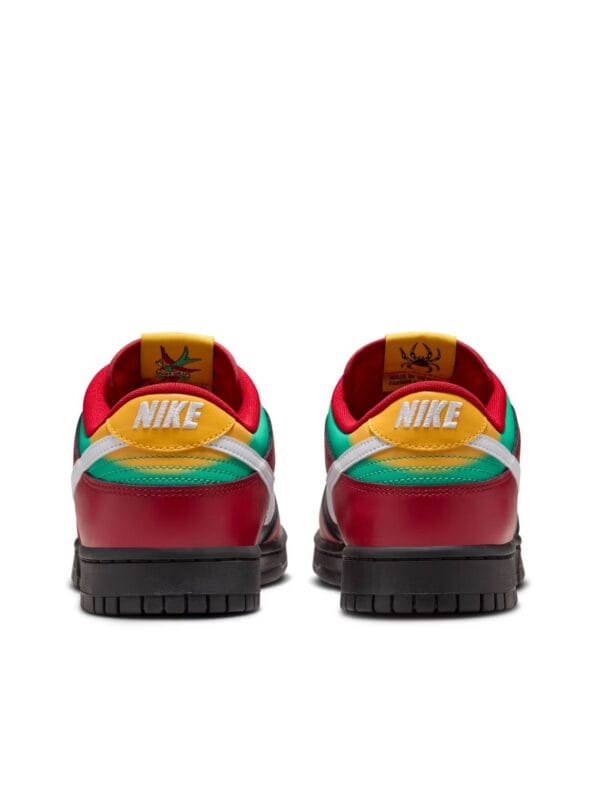 Dunk Low Retro LTD Sneakers