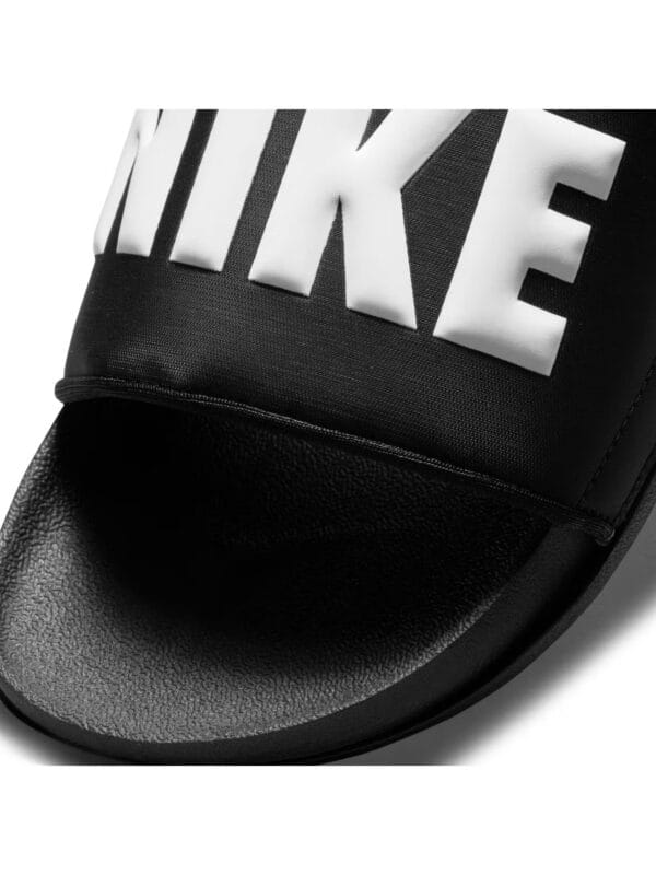 Men Offcourt NSW ELEMENTS SOLAR