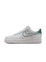 Men Air Force 1 '07 LV8 Sneakers