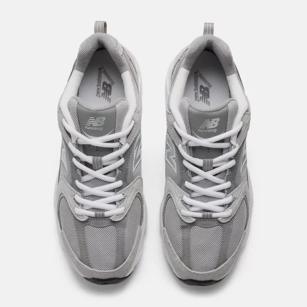 Unisex 530 Casual Sneakers