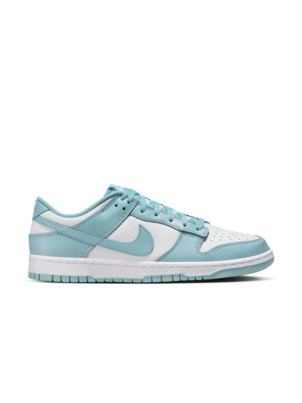 Nike SB Dunk Low Pro