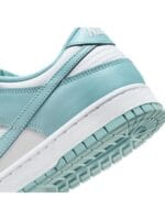 Nike SB Dunk Low Pro