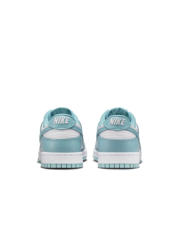 Nike SB Dunk Low Pro